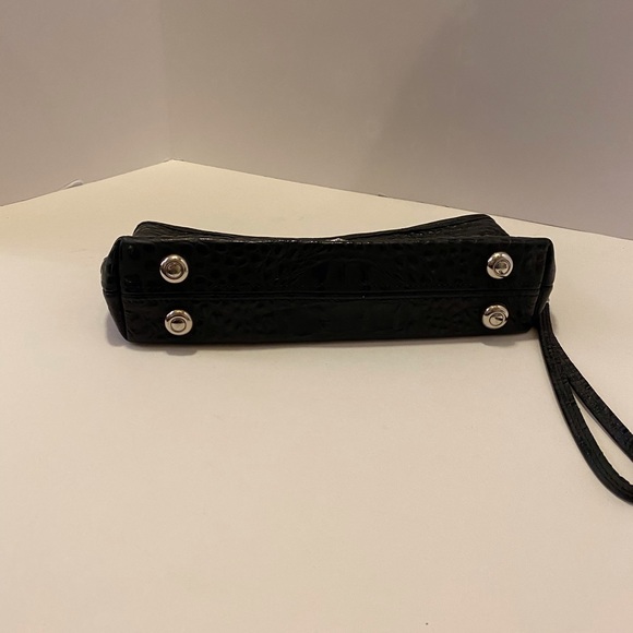 Raviani - Picture 9 of 12